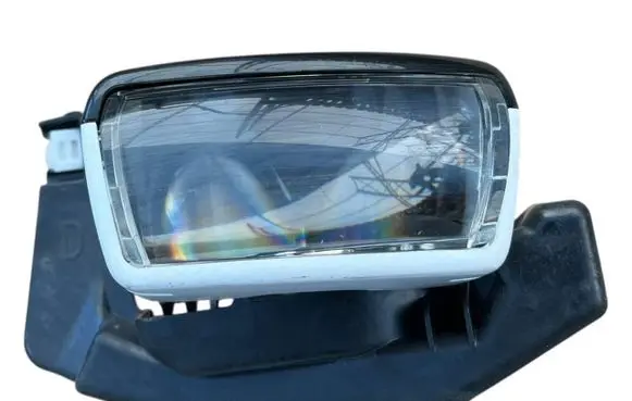 Renault Talisman Headlight part 90070401