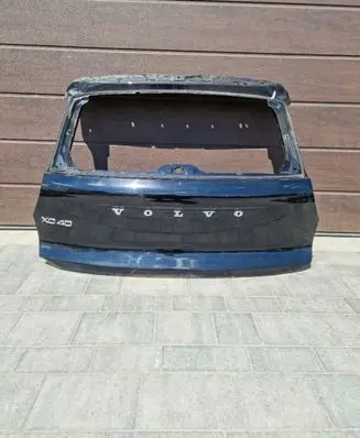 Volvo XC40 Truck tailgate 