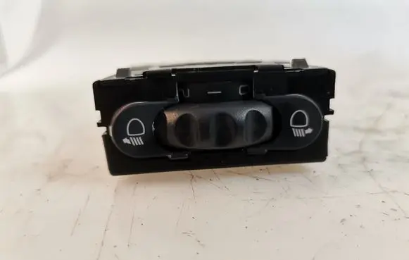 Renault Kangoo II Headlight level height control switch 7700841235