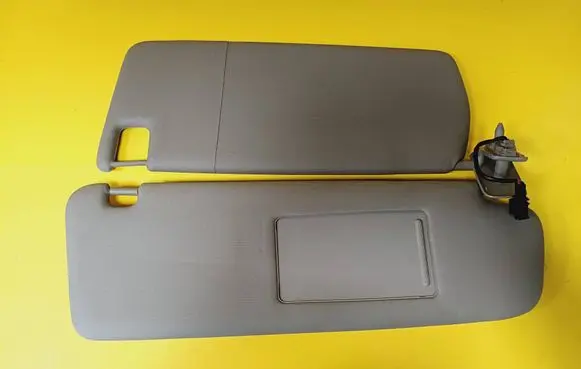 Volkswagen Touareg I Sun visor