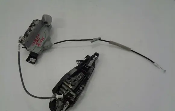 Citroen C3 Front door lock