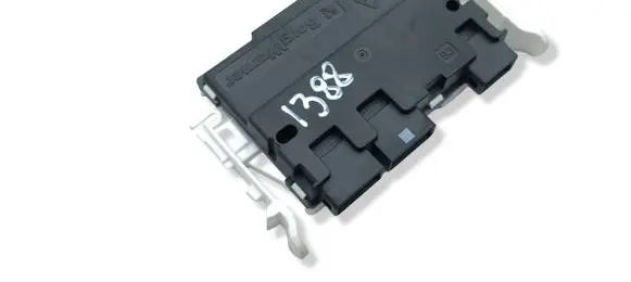 Jeep Avenger Battery control module 9856742080
