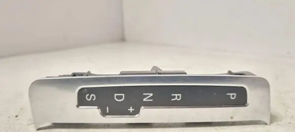 Audi A6 S6 C5 4B Gear shift selector indicator 4f1713463b