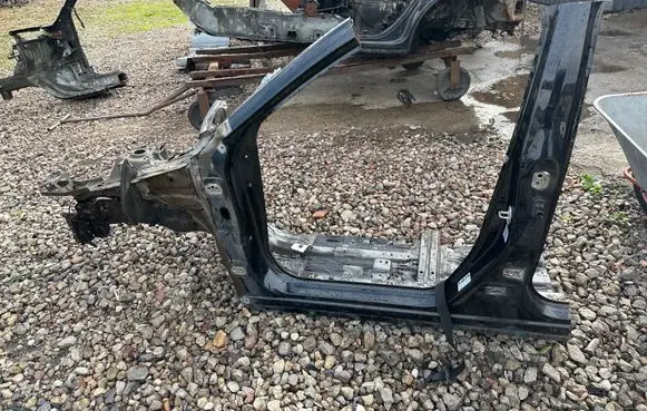 Front quarter panel