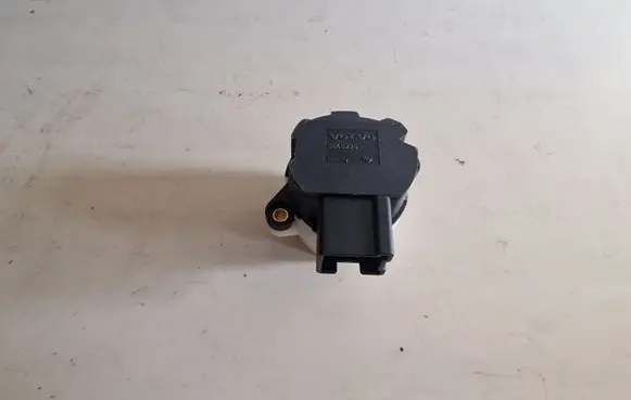 Volvo XC90 Ignition lock contact 8645228