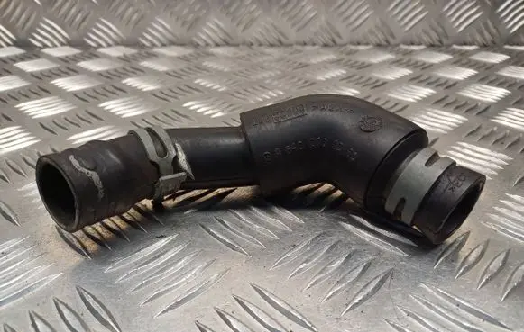 Mercedes-Benz A W169 Breather hose/pipe A6400101282