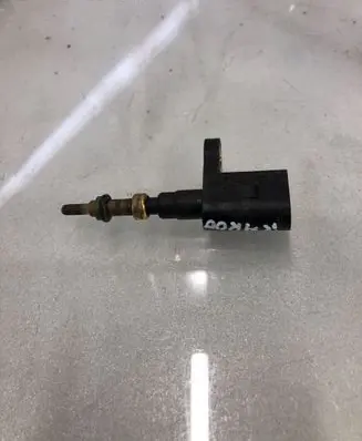 Skoda Karoq Coolant temperature sensor 05l919501b