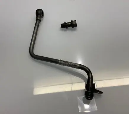 Mercedes-Benz E W212 Turbo turbocharger oiling pipe/hose A6511800220 02092014 6511800220