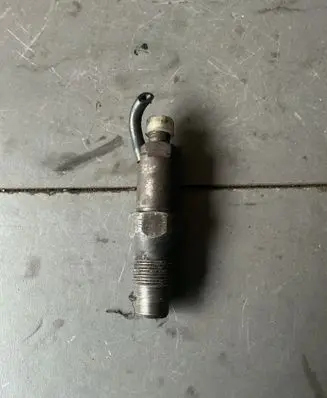 Fuel injector