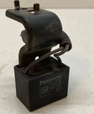 Toyota RAV 4 (XA40) Other relay 8293042010