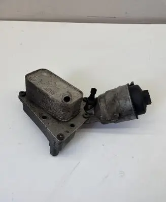 Engine oil radiator