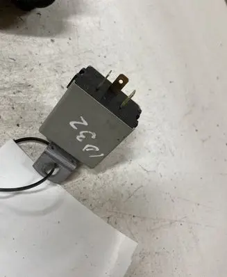 Mitsubishi Pajero Other relay MB894074