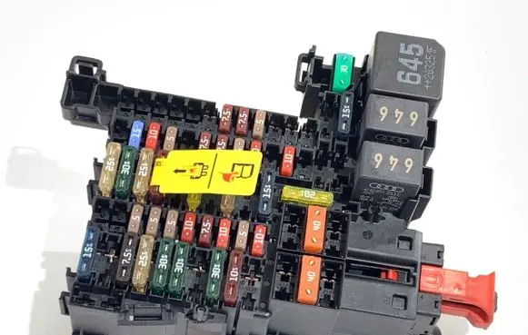 Volkswagen ID.3 Fuse box set 5WA937615