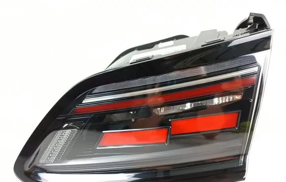 Volkswagen Arteon Rear/tail lights 3G8945308AF