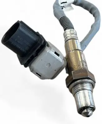 Audi A4 S4 B5 8D Lambda probe sensor 07L906262SCZ