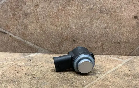 Mercedes-Benz E W212 Parking PDC sensor A0009059300