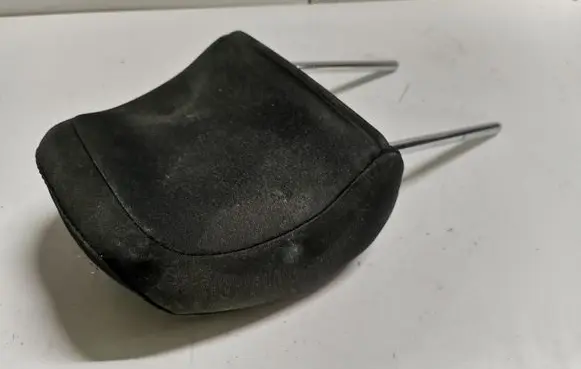 Ford Fusion II Front seat headrest 