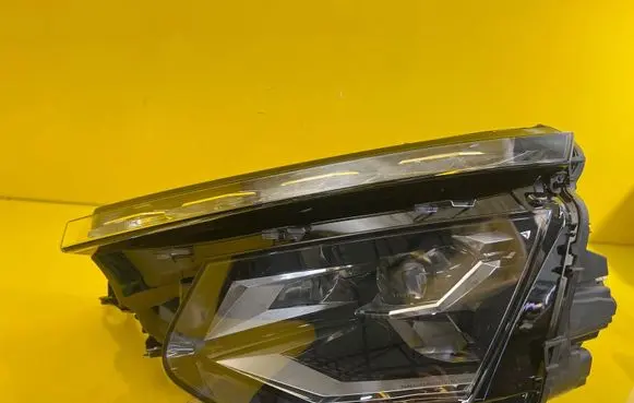 Skoda Kamiq Headlight/headlamp 655941015C