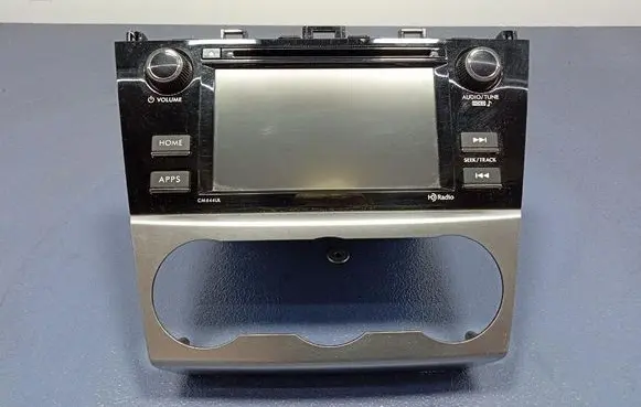 Subaru XV I Radio/CD/DVD/GPS head unit 86201FJ640