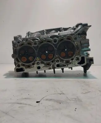 Peugeot 407 Engine head 4R8Q6C064