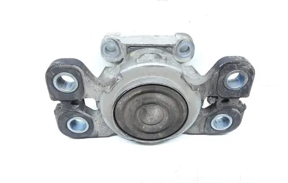 Volvo S80 Engine mount bracket 6G927M121NC