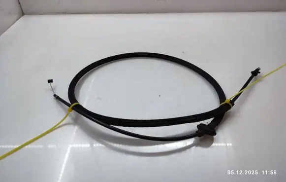 Audi A5 Sportback 8TA Engine bonnet/hood lock release cable 