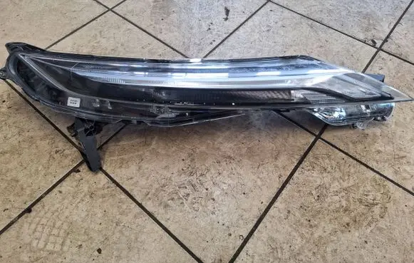 Nissan Juke II F16 Headlight/headlamp 261206PA0A 90170975 P13AFJK16R