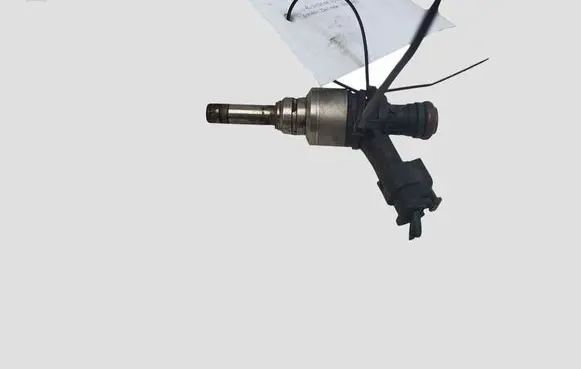 Audi Q5 SQ5 8R Fuel injector 06E036P 104390520