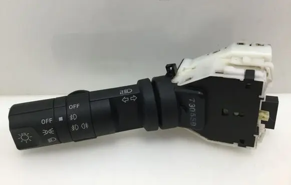 Nissan Navara Wiper turn signal indicator stalk/switch 7305SD