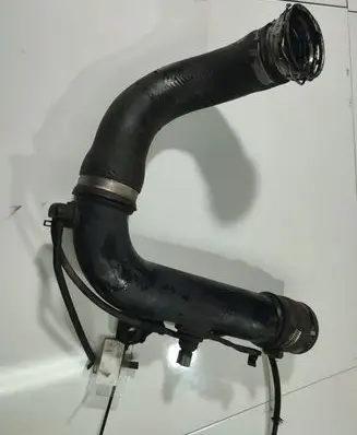 Toyota Corolla Verso AR10 Intercooler hose/pipe 173620R010