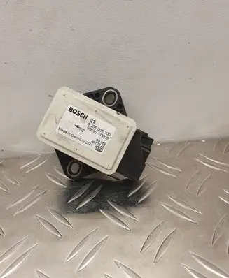 KIA Pro Cee'd I ESP acceleration yaw rate sensor 956901H000 0265005700