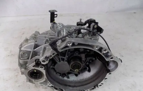 KIA Pro Cee'd III Manual 6 speed gearbox WNJ6C