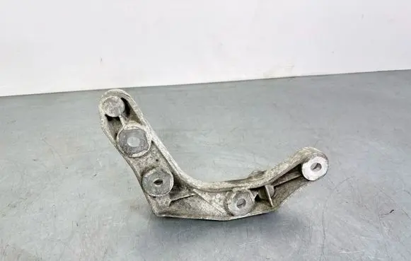 Mercedes-Benz GLC X253 C253 Front differential bracket A6420140600