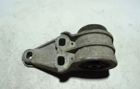 Audi A6 S6 C5 4B Rear axle beam mounts housing 8E0501521G 8E0501522G