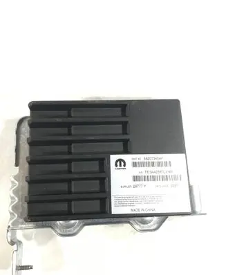 Chrysler Pacifica Sound amplifier 68207345AF