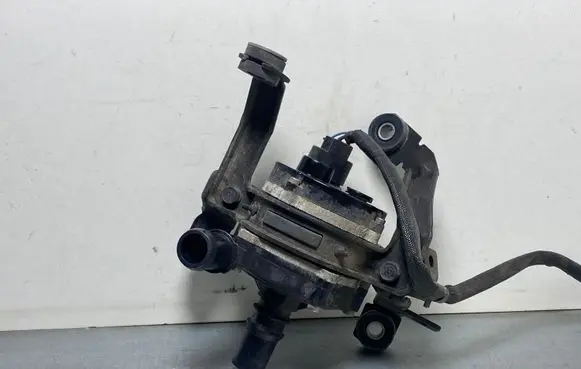 Hyundai Ioniq Electric auxiliary coolant/water pump 2510003HZ5