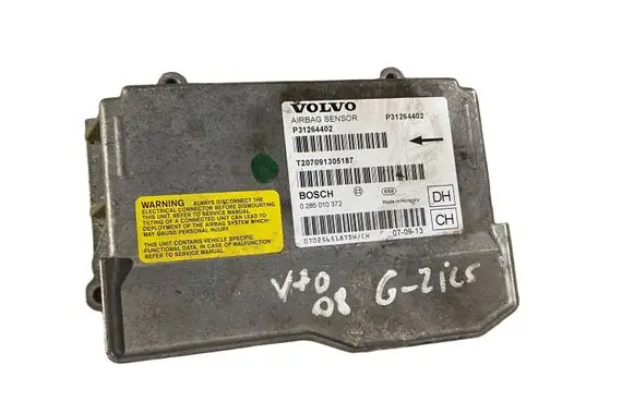 Volvo V70 Airbag control unit/module P31264402 T207091305187 0285010372