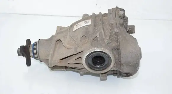BMW 3 G20 G21 Rear differential 8647923 33108647923 33108647924