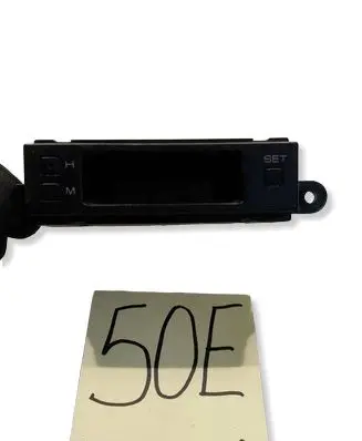 Opel Omega B2 Clock 908890