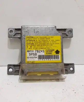 Mitsubishi Pajero Airbag control unit/module MR551782