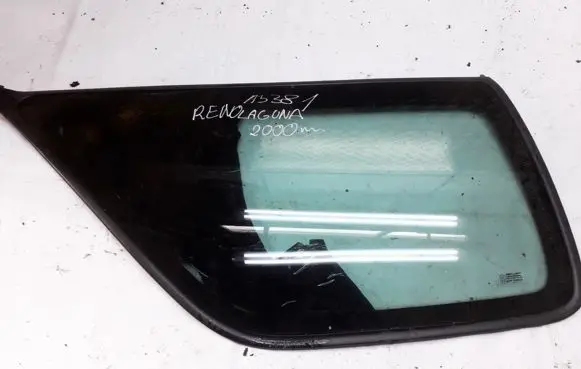Renault Laguna I Rear side window