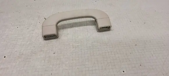 Mercedes-Benz A W169 Front interior roof grab handle 1698100151 3140403