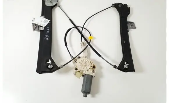 Mercedes-Benz CLK A209 C209 Front door window regulator with motor