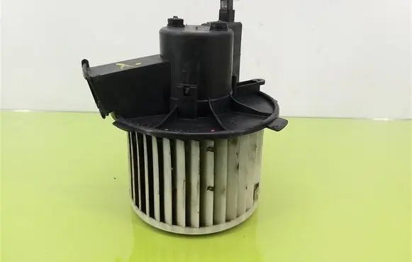 Peugeot 206 Heater fan/blower 142122500