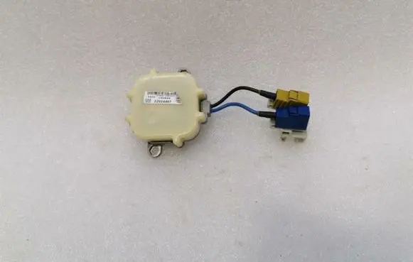 Chevrolet Corvette Aerial antenna amplifier 22924487