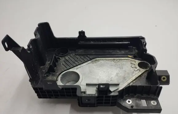 Nissan Juke II F16 Battery tray P1011233 AS19C03