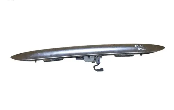 Mini One - Cooper R50 - 53 Trunk door license plate light bar 0461700