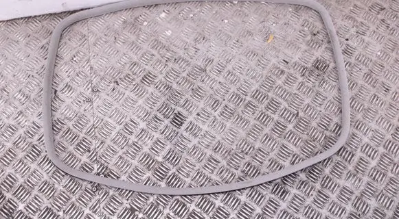 BMW 4 F32 F33 Sunroof sealing rubber 