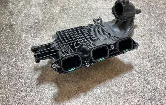 Audi A3 8Y Intake manifold 05C129709F