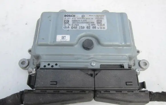 Mercedes-Benz A W169 Wing mirror control module A6401500200 0281015962